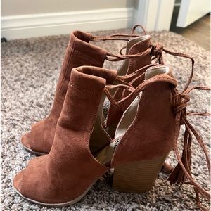 Excellent conditions sise 6.5